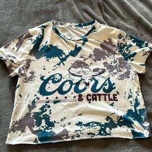 Coors and cattle cropped tshirt